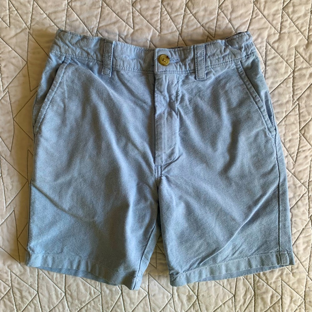 CLASS/CLUB Boys Light Blue Shorts, Modern Fit, 10Y.